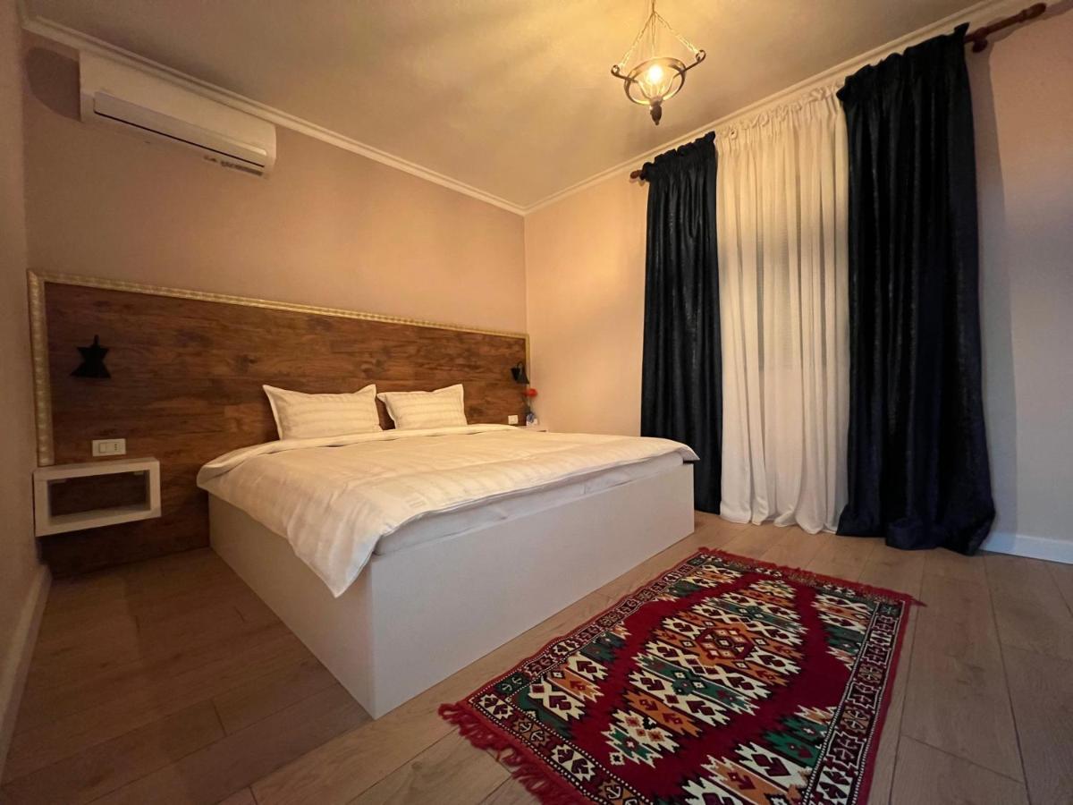 טיראנה Chestnut Yard Villa מראה חיצוני תמונה