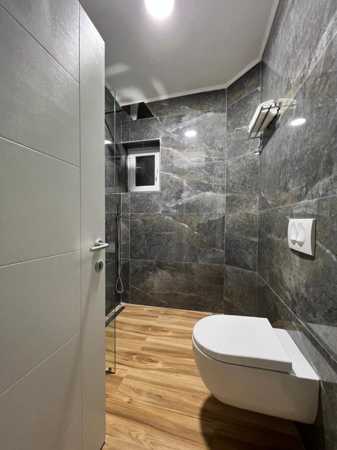 טיראנה Chestnut Yard Villa מראה חיצוני תמונה