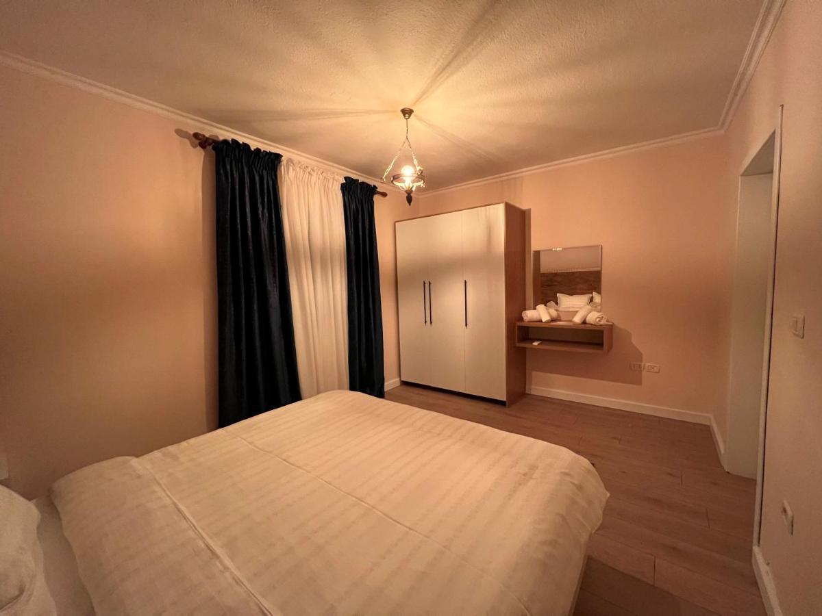 טיראנה Chestnut Yard Villa מראה חיצוני תמונה