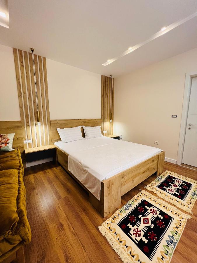 טיראנה Chestnut Yard Villa מראה חיצוני תמונה